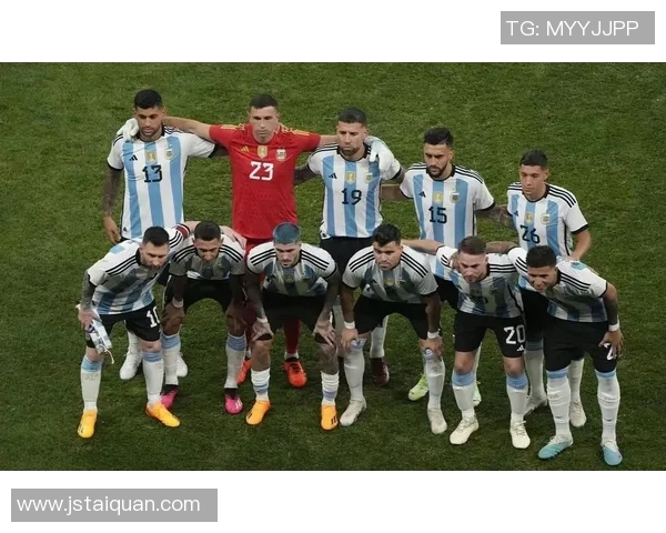 足球明星出轨事件频发引发热议球迷反应不一社会道德底线何在