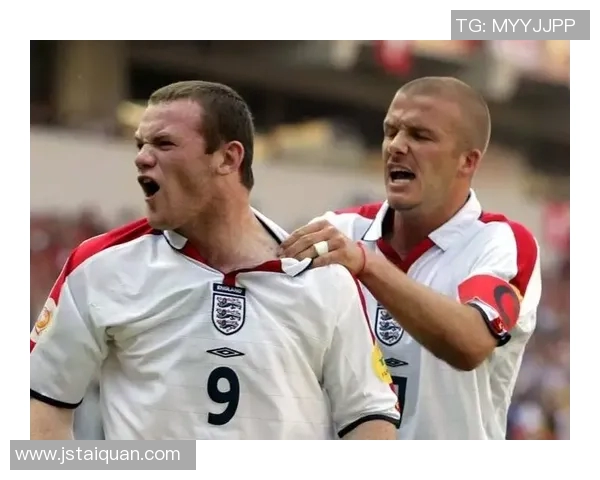 足球明星鲁尼在绿茵场上光脚奔跑的精彩瞬间图片分享 足球明星鲁尼在绿茵场上光脚奔跑的精彩瞬间图片分享