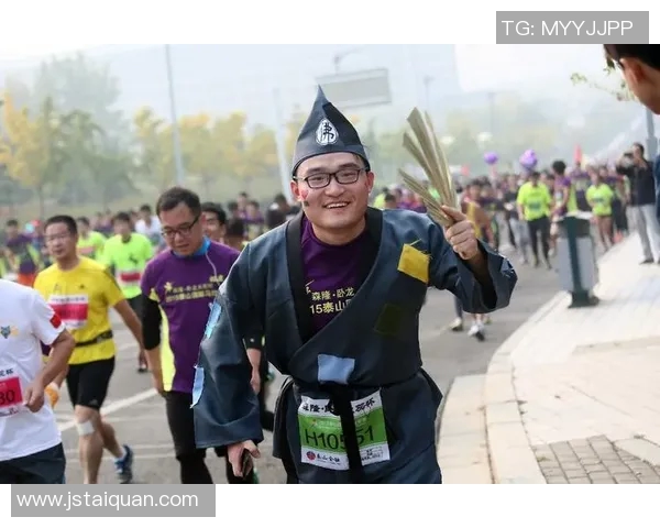 打篮球明星王柯的成长之路与赛场辉煌成就揭秘 打篮球明星王柯的成长之路与赛场辉煌成就揭秘